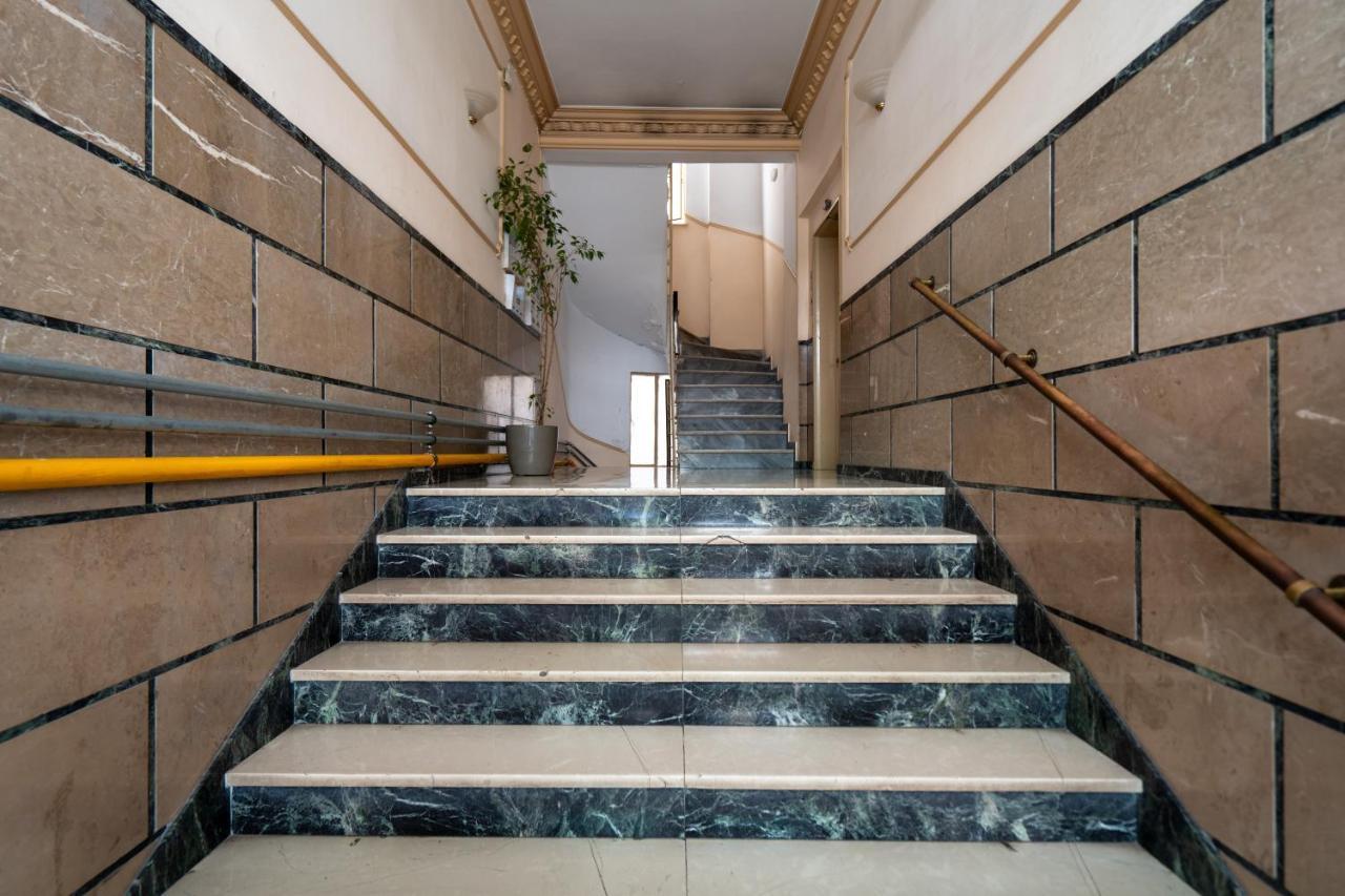 Classy Apartment In Koukaki, Walk To Metro & Acropolis Athènes Extérieur photo